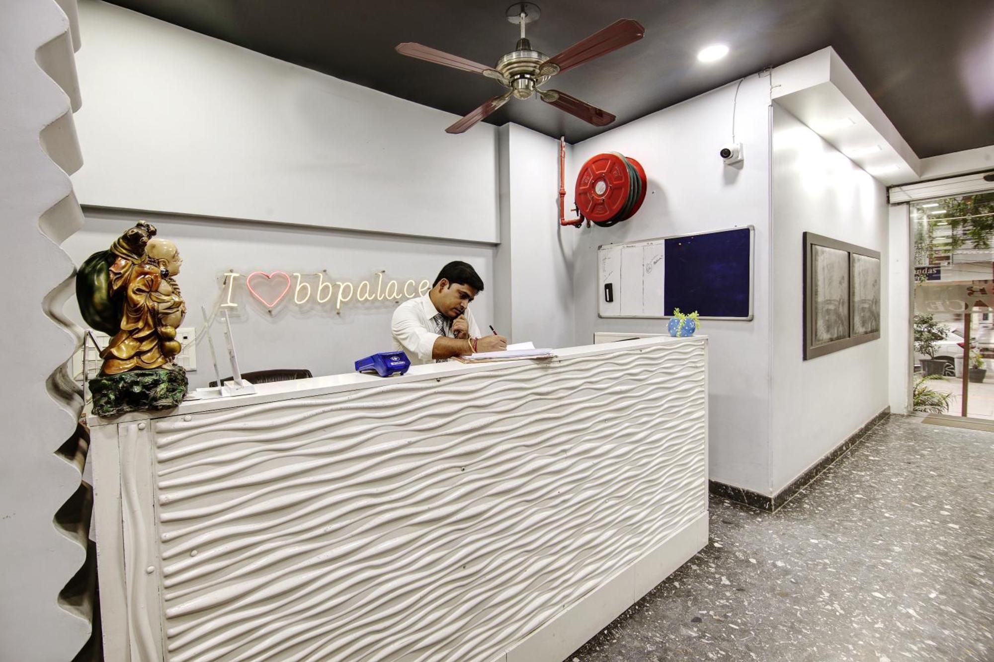 Hotel Bb Palace Delhi (National Capital Territory of India) Exterior foto